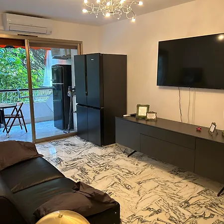 T2 Bord De Apartment *